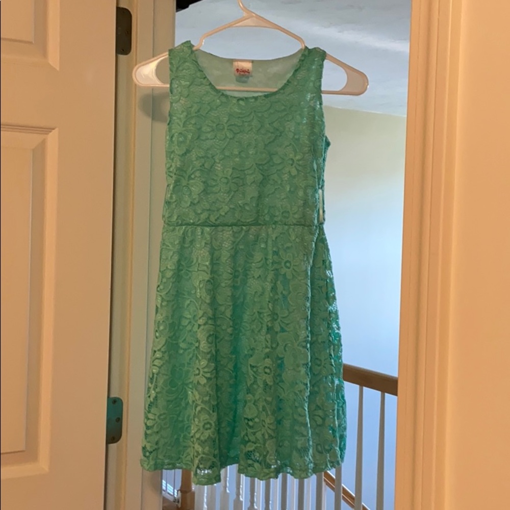 Lace girls dress